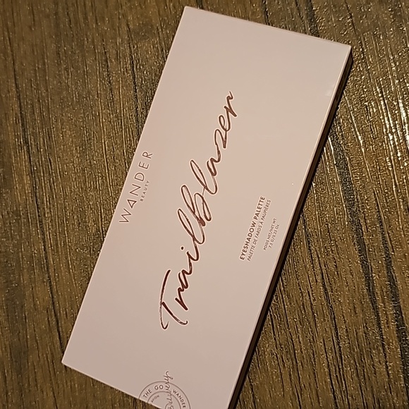 NIB WANDER BEAUTY Trailblazer Eyeshadow Palette - Picture 4 of 4